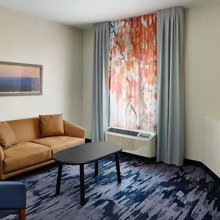 Fairfield Inn & Suites Worcester Оберн Екстер'єр фото