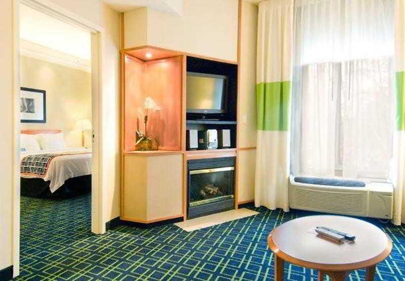 Fairfield Inn & Suites Worcester Оберн Екстер'єр фото